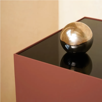 MEDICI NIGHT TABLE CORAL