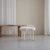 BOLD CHAIR