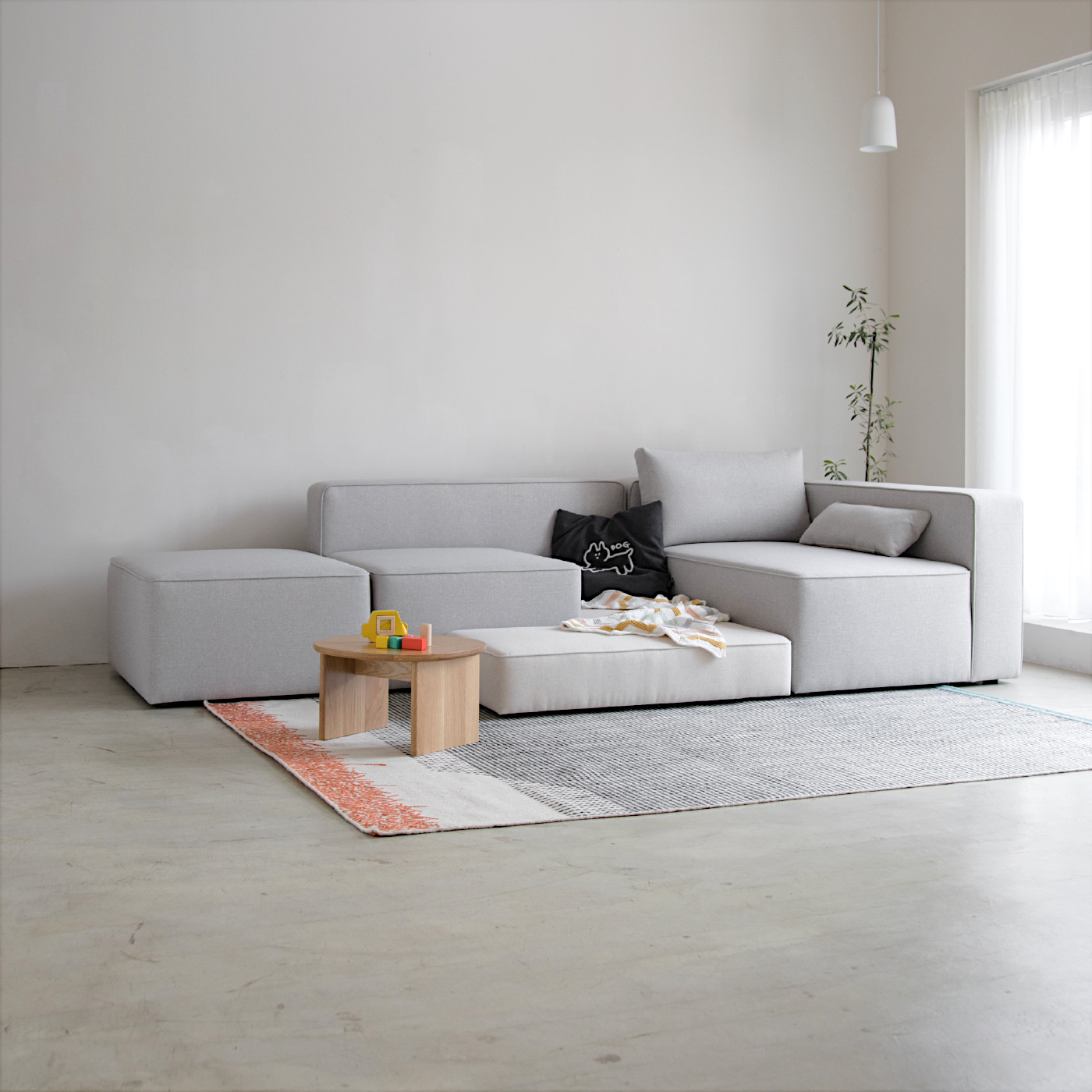 展示現品】TIMELESS BABY SOFA – ENT furniture