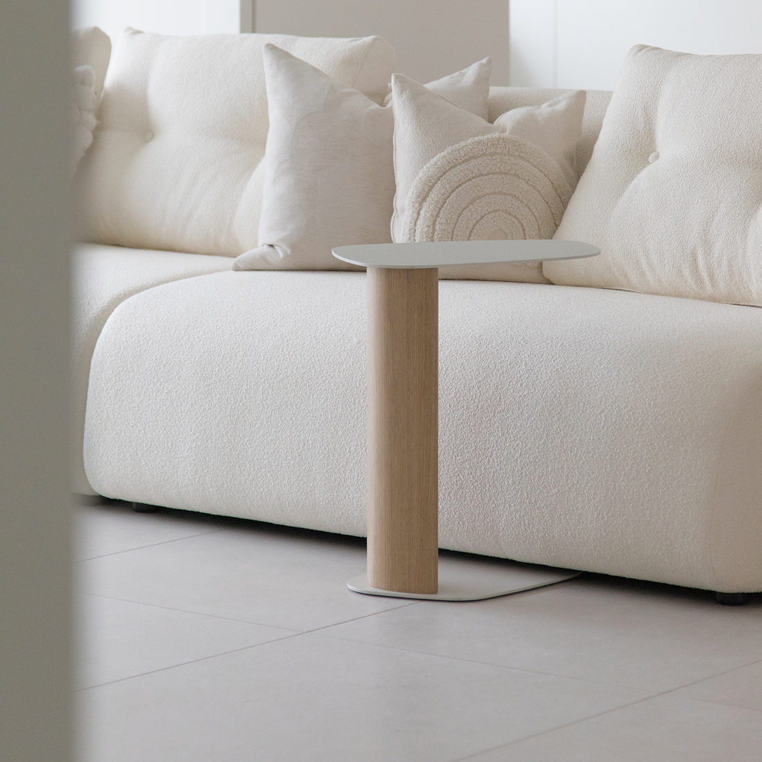 【展示現品】BOULDER SIDE TABLE