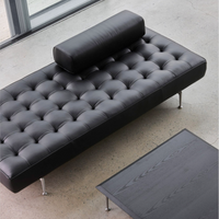 Otium Daybed Sofa - Leather