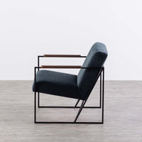 LOUNGE CHAIR