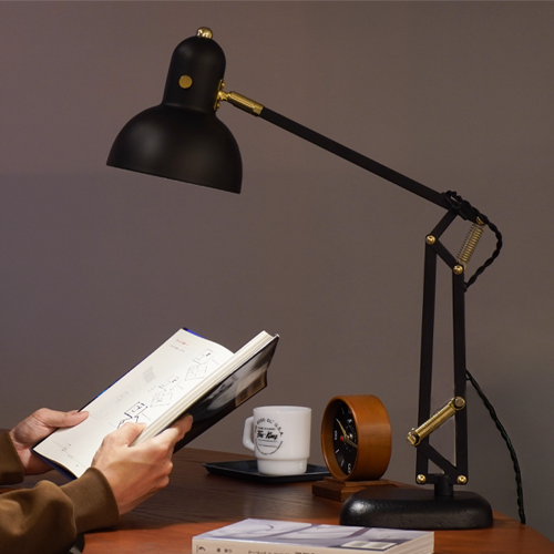CALTON DESK LAMP