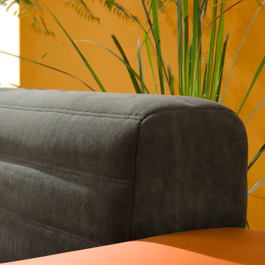 MESS SOFA