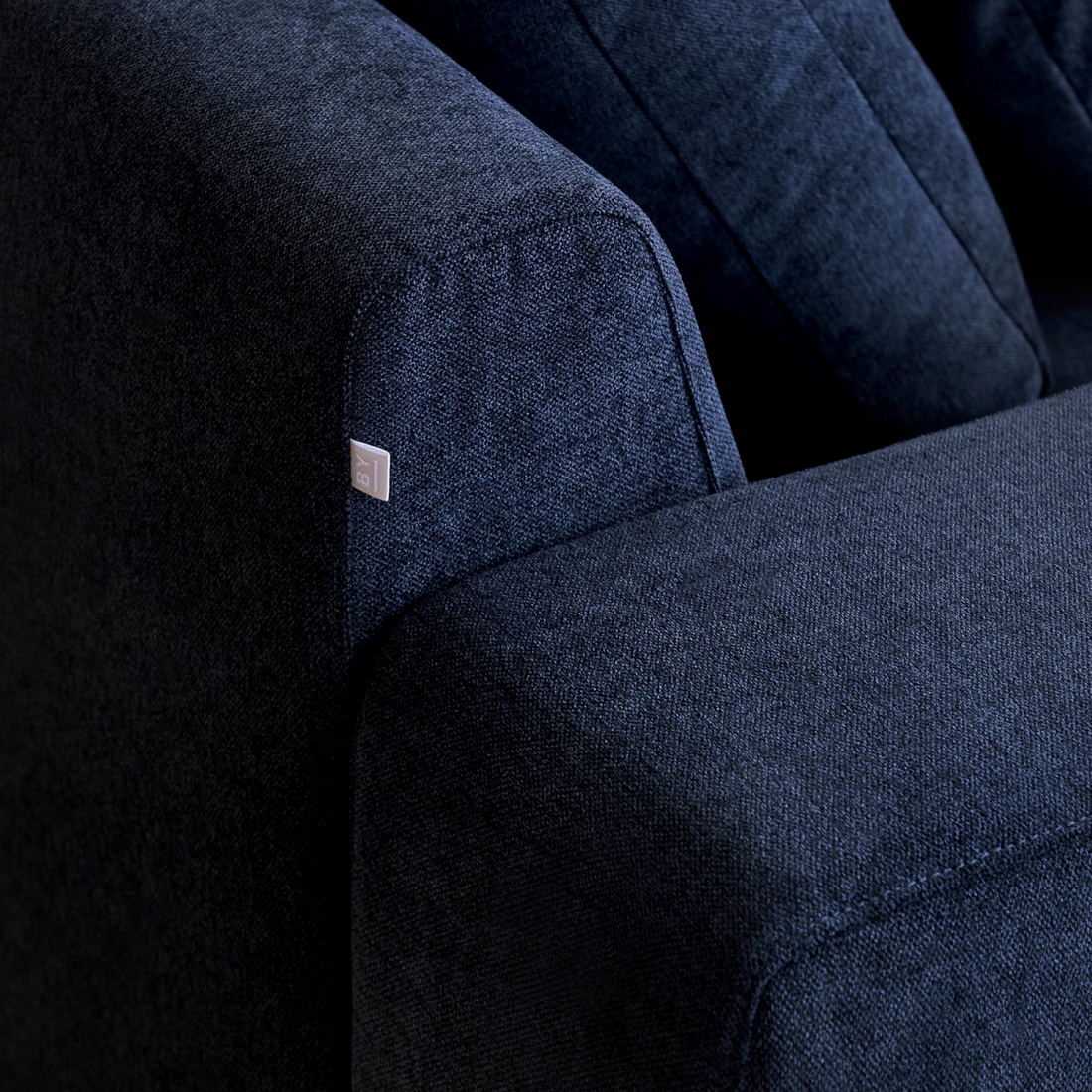 Largo Sofa | Fabric