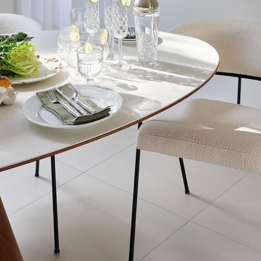 Flare Oval Table