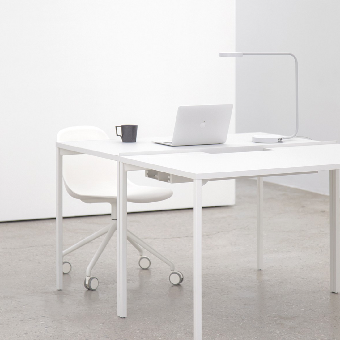 LEFF DESK