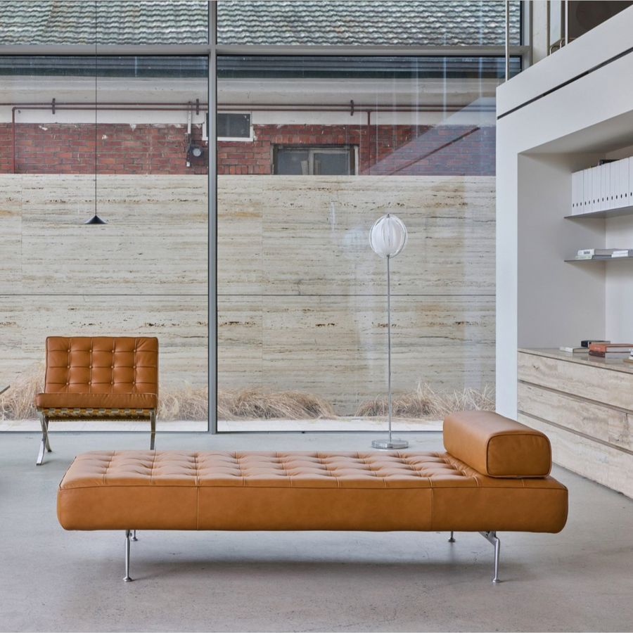 Otium Daybed Sofa - Leather