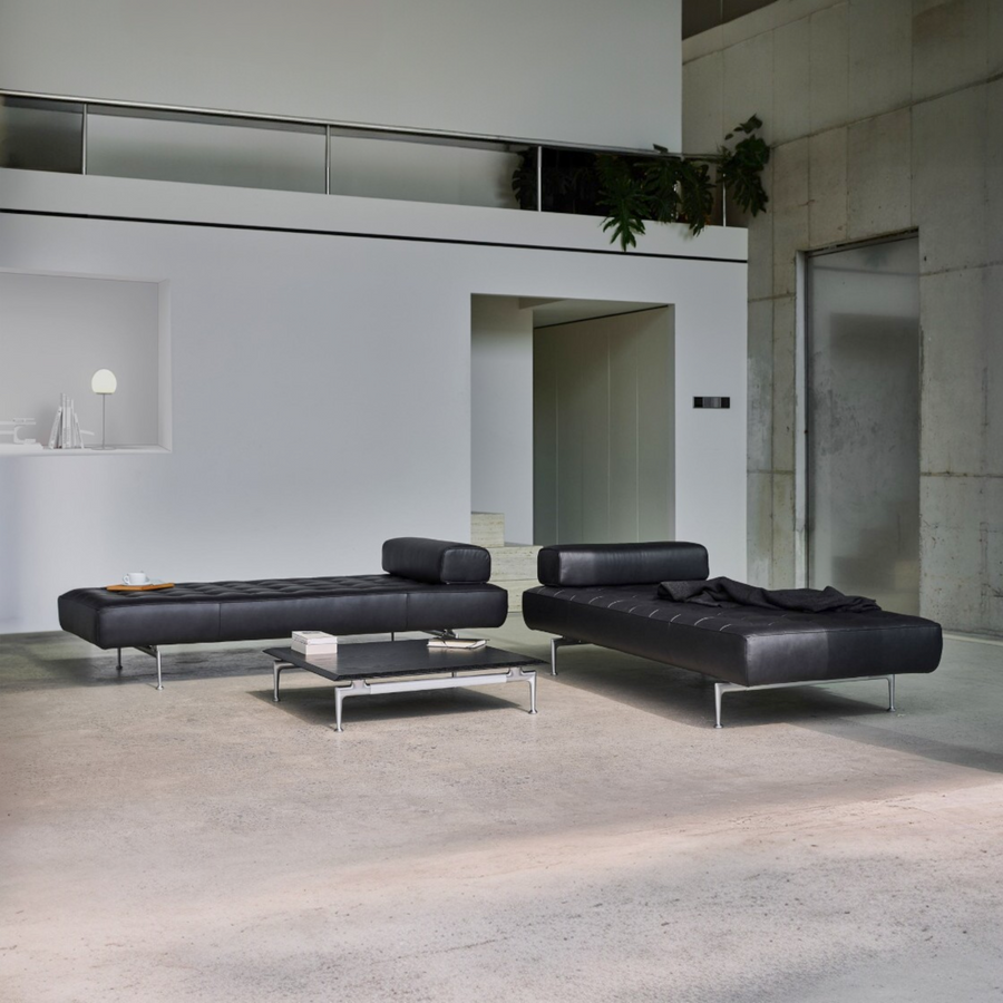 Otium Daybed Sofa - Leather
