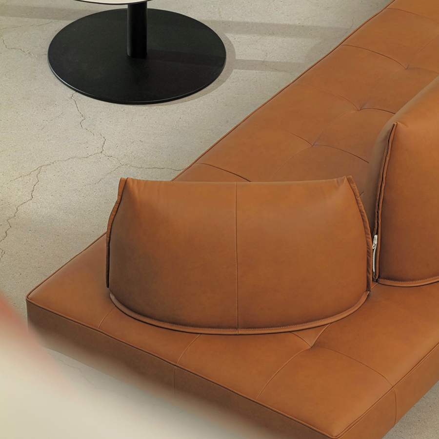 ALTER CUSHION/LEATHER