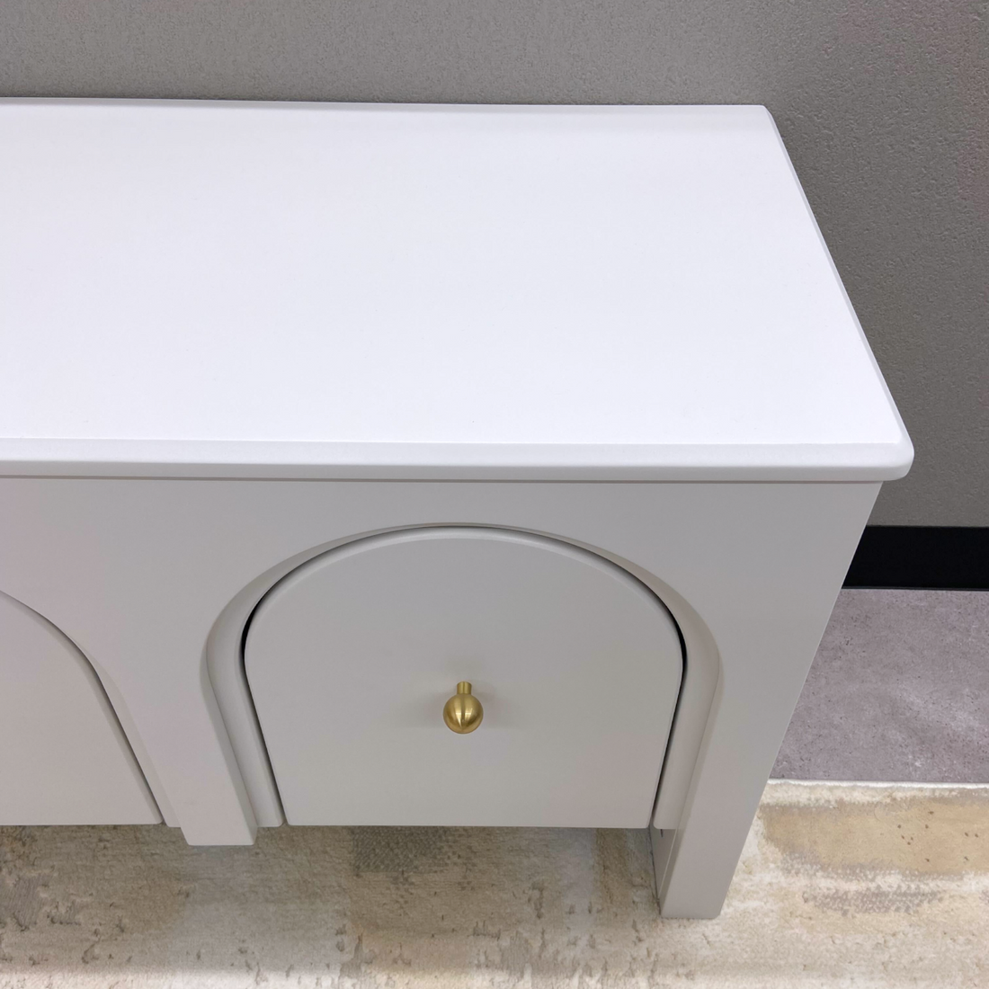 【展示現品】ARCADE TV Board WHITE SMALL