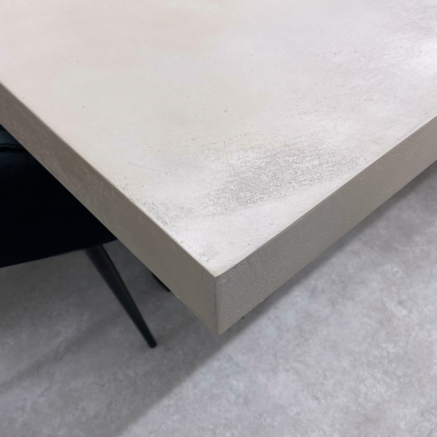 【展示現品】　MAFIA RECT TABLE