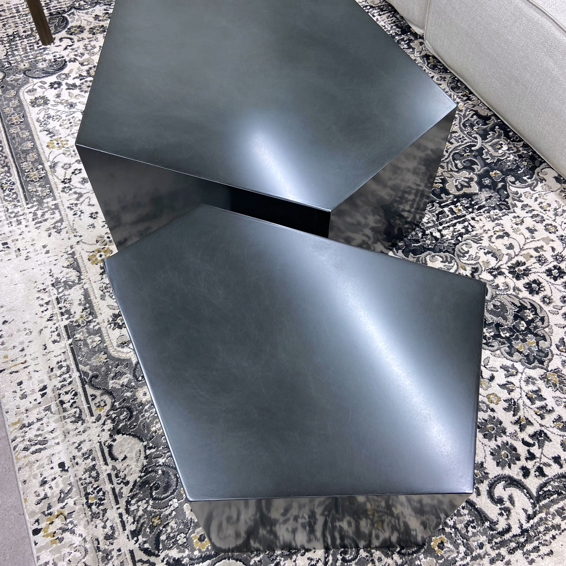 【展示現品】MONOLITH TABLE